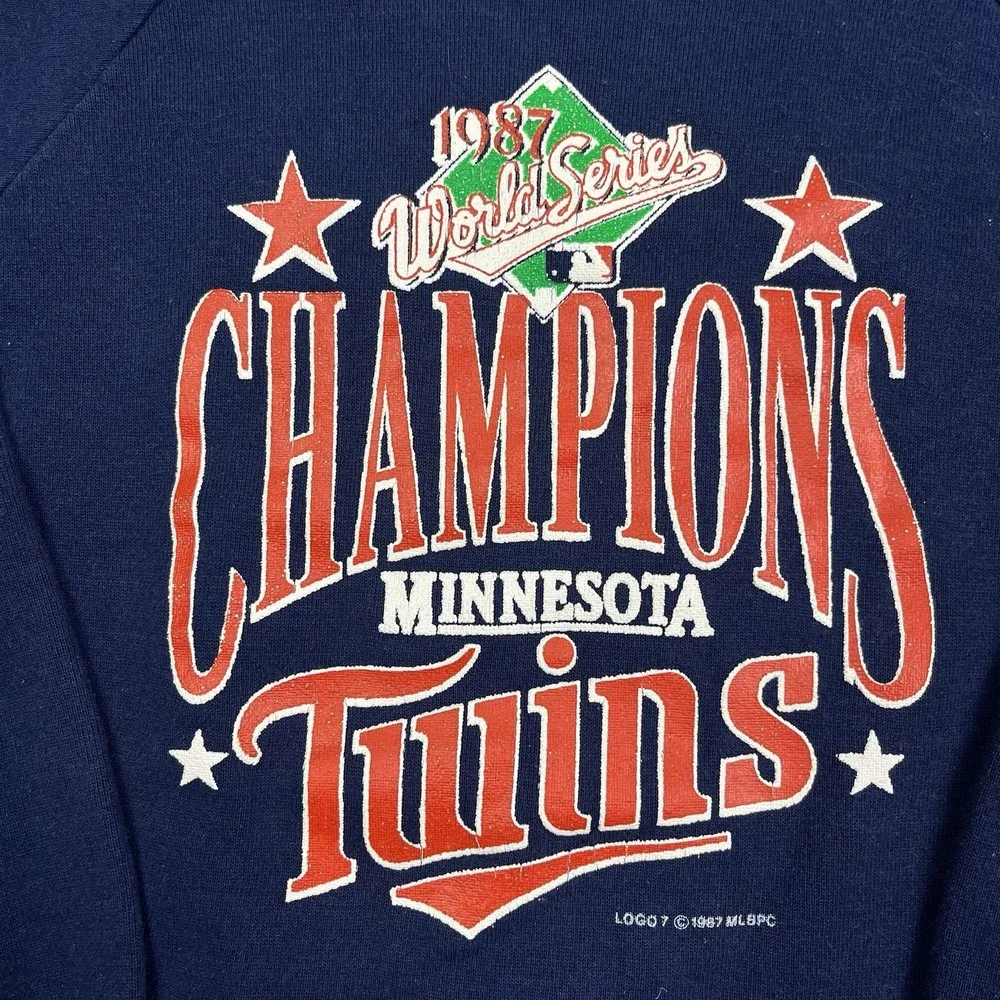 Vintage Minnesota Twins‎ Sweater MLB Baseball World Series Kids Youth Large Crew